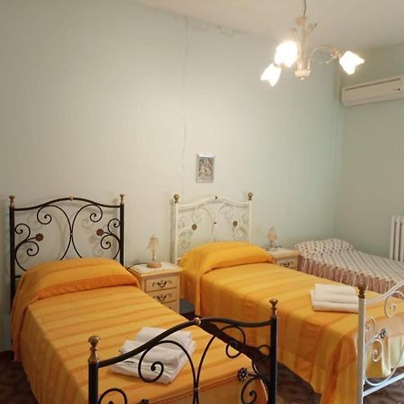 Casada Spazioso E Luminoso Appartamento 트리카세 외부 사진